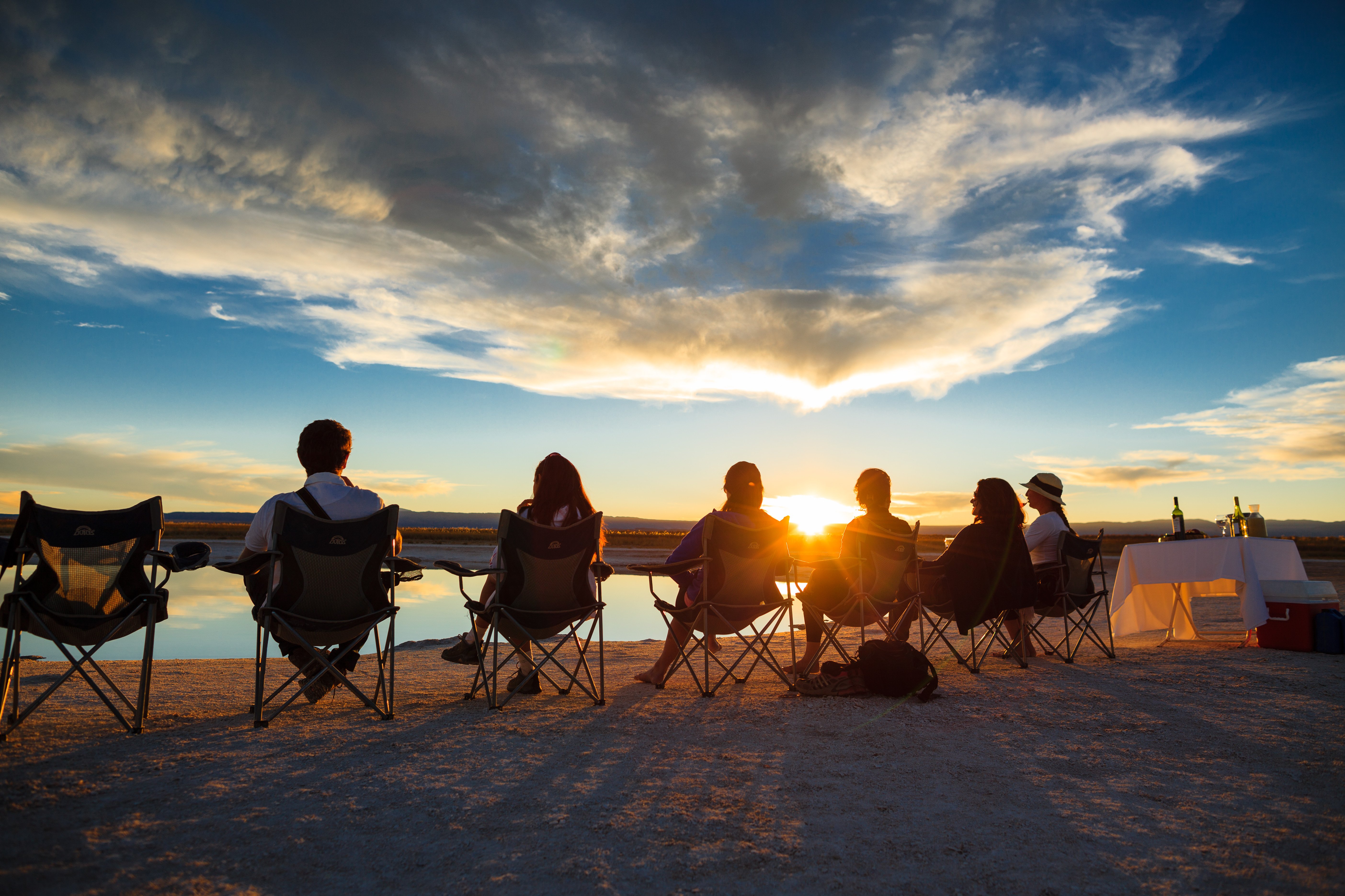 NAA Atardecer con personas HR